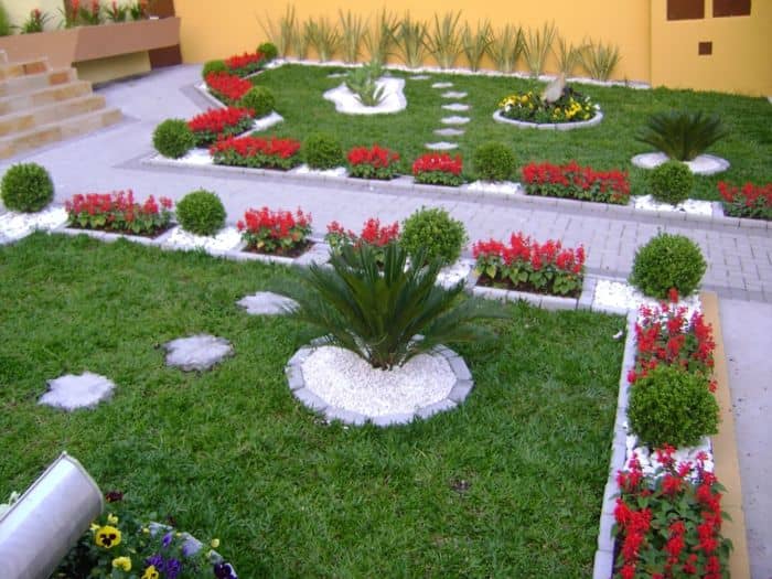 Jardín pequeño. jardineria básica